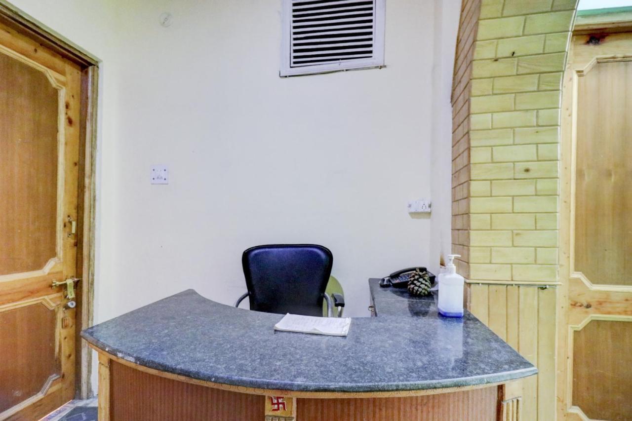 Oyo Hotel C شيملا المظهر الخارجي الصورة