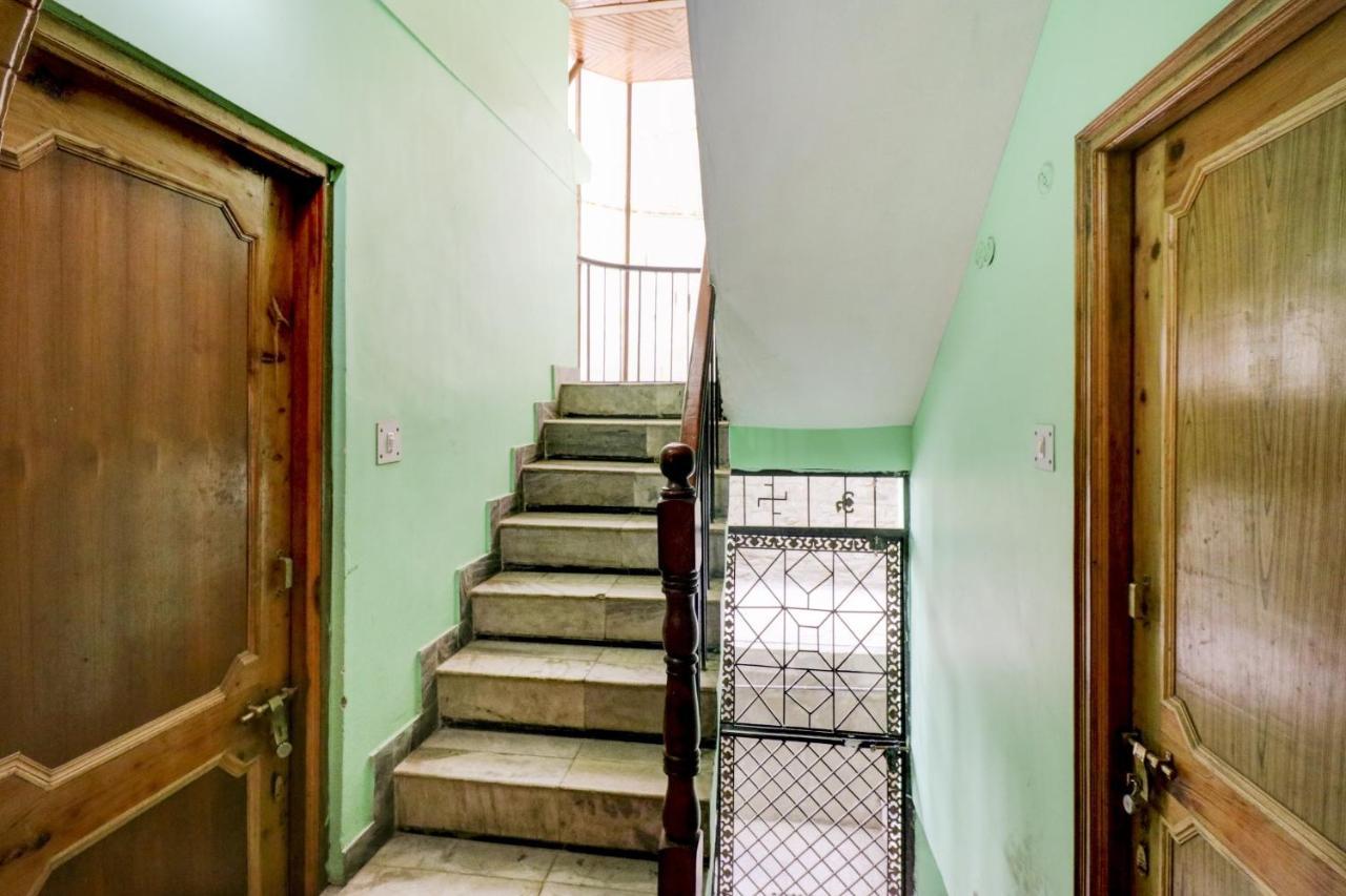 Oyo Hotel C شيملا المظهر الخارجي الصورة
